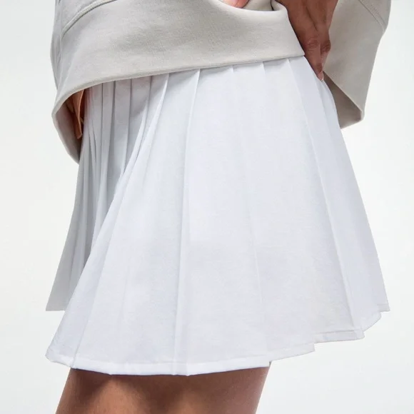 Lululemon High-Rise Pleated Tennis Skirt - Picture 1 of 5